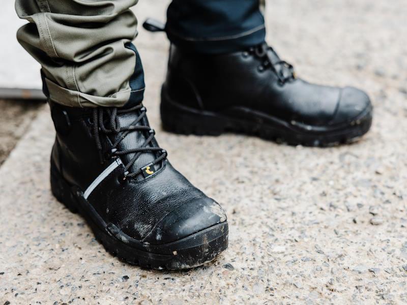 Lined Work Shoes